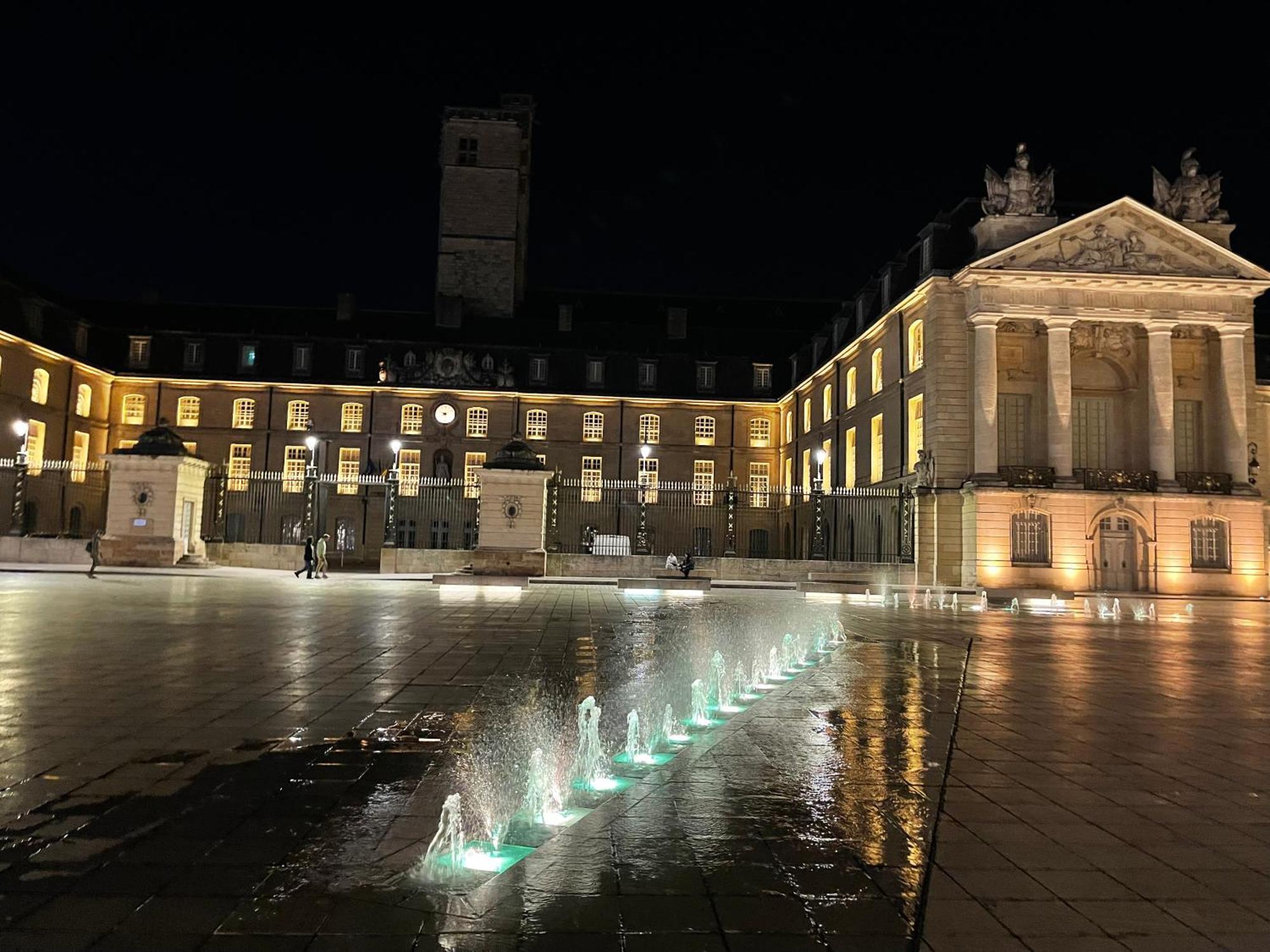 Alfred Suites - Appart'S Hotel - Dijon - Centre Historique Luaran gambar